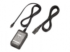 Sony AC-L200  AC-Adapter P-Serie